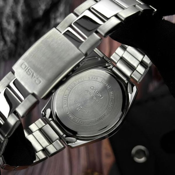 Мужские часы CASIO MTP-1302D-1A1 серебристые с черным циферблатом MTP-1302D-1A1 фото