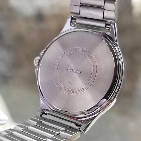 Женские часы CASIO LTP-V300D-2A2 с хронографом и синим циферблатом 113882041 фото