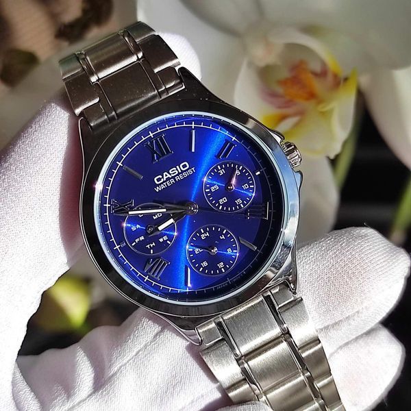 Женские часы CASIO LTP-V300D-2A2 с хронографом и синим циферблатом 113882041 фото