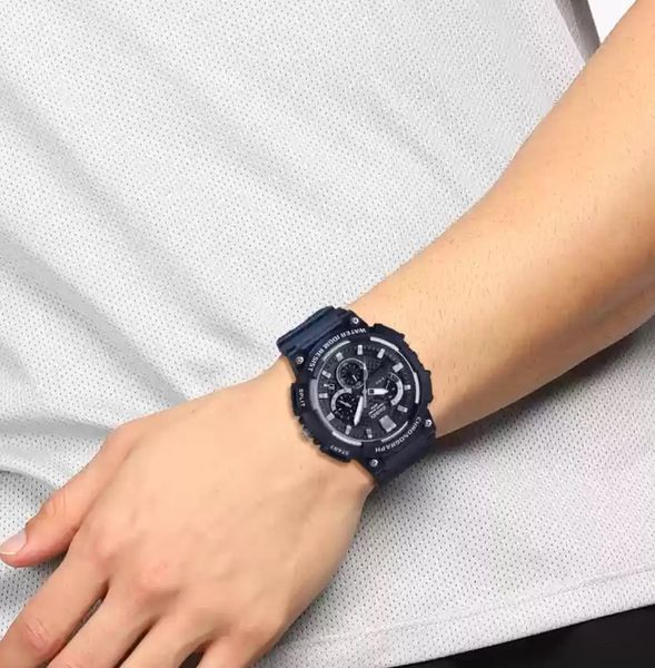 Мужские часы CASIO MCW-200H-1AVEF MCW-200H-1AVEF фото