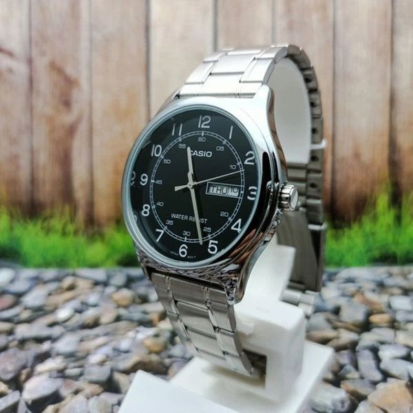 Мужские часы CASIO MTP-V006D-1B2 MTP-V006D-1B фото