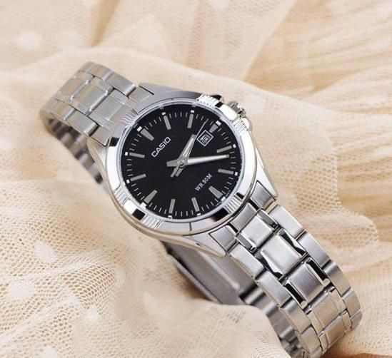 Женские часы Casio LTP-1308D-1A серебристые с черным циферблатом 113882102 фото