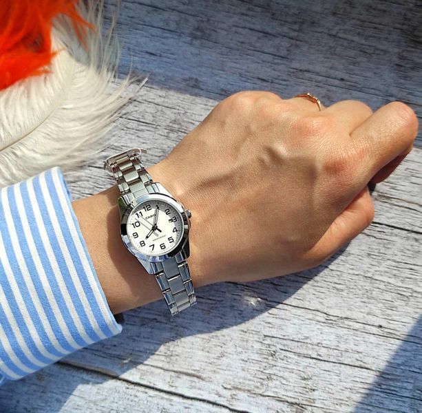 Жіночий годинник CASIO LTP-1215A-7AB2DF 104831993 фото