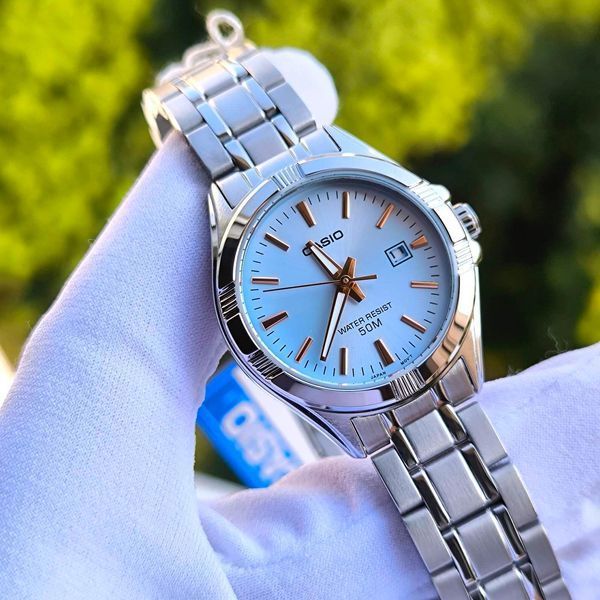 Женские часы Casio LTP-1308D-2A серебристые с голубым циферблатом 113882478 фото