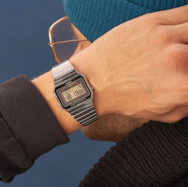 Наручний годинник Casio VINTAGE A700WE-1AEF A700WE-1AEF фото