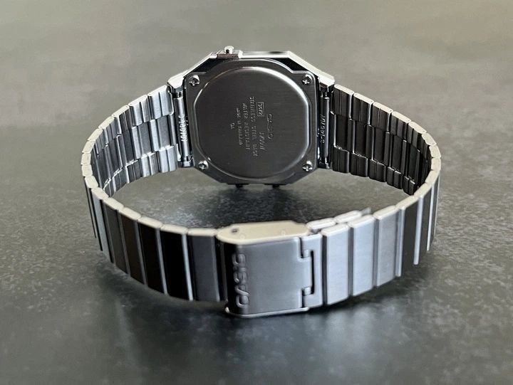 Наручний годинник Casio VINTAGE A700WE-1AEF A700WE-1AEF фото