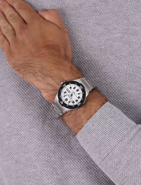 Мужские часы CASIO MRW-200HD-7BVEF MRW-200HD-7BVEF фото