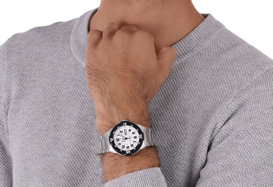 Мужские часы CASIO MRW-200HD-7BVEF MRW-200HD-7BVEF фото