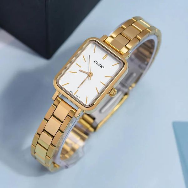 Женские часы CASIO LTP-V009G-7EUDF золотистого цвета с белым циферблатом 104814506 фото