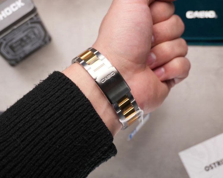 Чоловічий годинник CASIO MTP-1303SG-7AVEF комбінований з сріблястим циферблатом MTP-1303SG-7AVEF фото