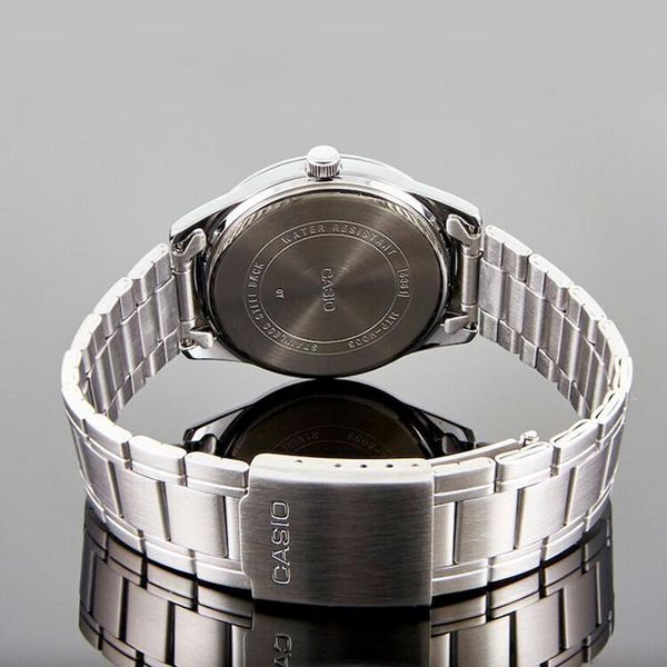 Чоловічий годинник CASIO MTP-V005D-1B4 сріблясті з чорним циферблатом та цифрами 104524139 фото
