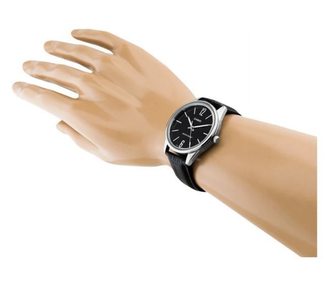 Чоловічий годинник CASIO MTP-V005L-1B MTP-V005L-1B фото
