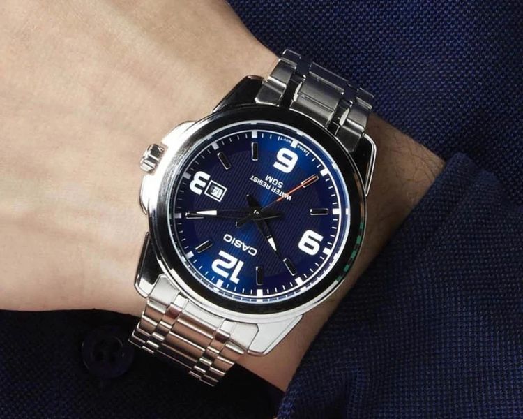 Чоловічий годинник CASIO MTP-1314D-2AVDF сріблястий масивний з арабськими цифрами синій циферболат 1045190704554 фото
