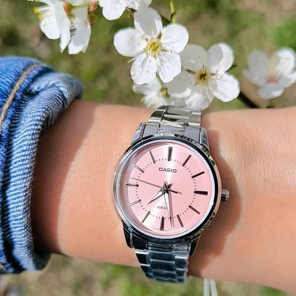 Женские часы CASIO LTP-1303D-4A серебристые с розовым циферблатом 104829501 фото