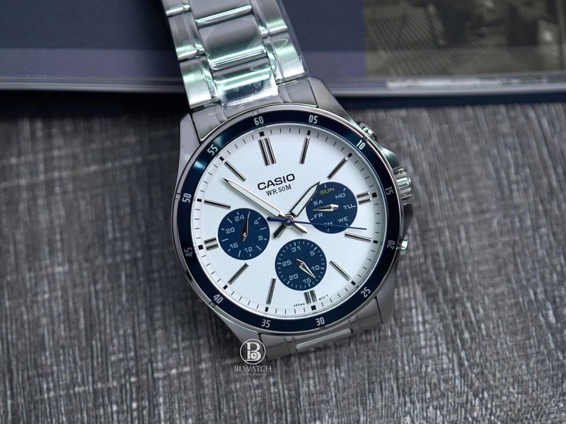 Чоловічий годинник CASIO MTP-1374D-7A2VDFз хронографом та білим циферблатом 104099084 фото