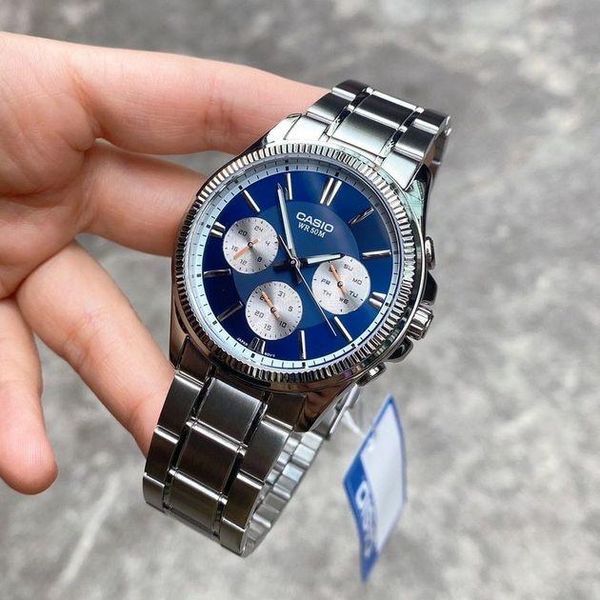 Мужские часы CASIO MTP-1375D-2A1VDF с хронографом и серебристым циферблатом 104100579 фото