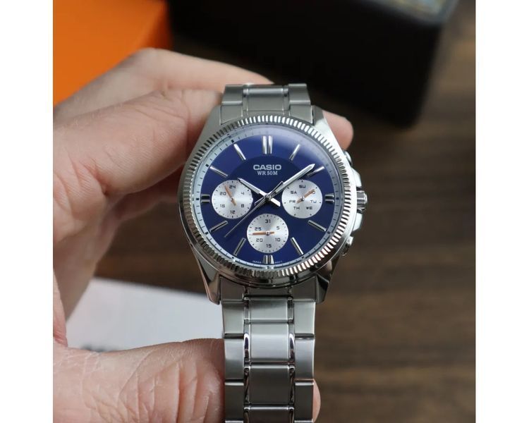 Мужские часы CASIO MTP-1375D-2A1VDF с хронографом и серебристым циферблатом 104100579 фото