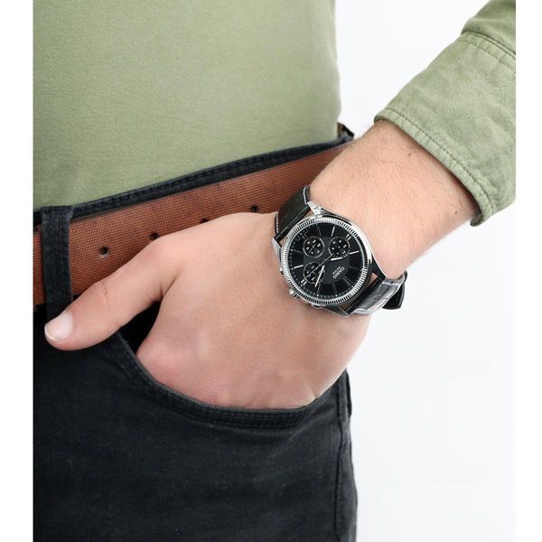 Мужские часы CASIO MTP-1375L-1AVDF с хронографом и черным циферблатом на кожаном ремешке 104135611 фото