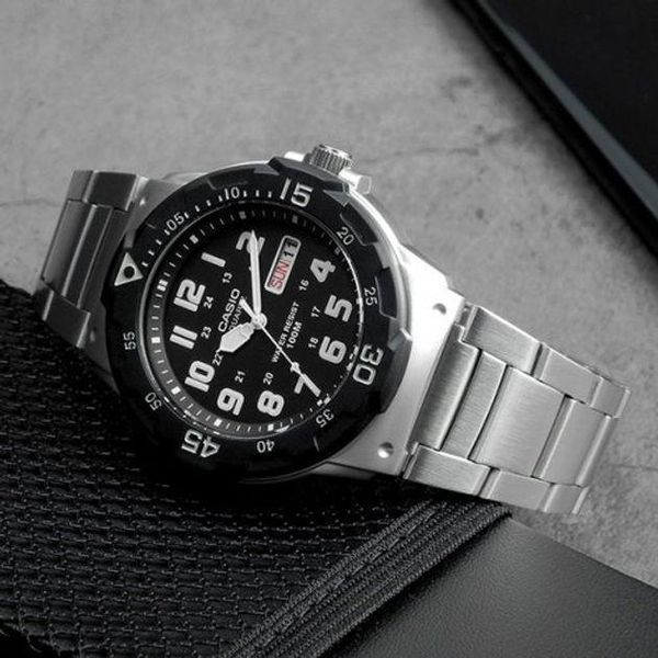 Чоловічий годинник CASIO MRW-200HD-1BVEF 104137473 фото