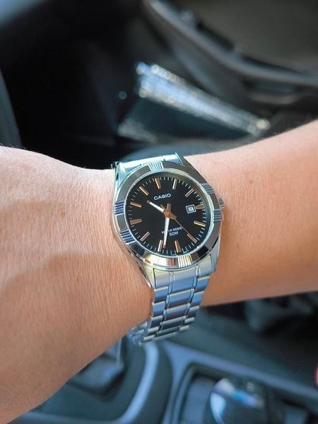 Мужские часы CASIO MTP-1308D-1A2 массивные черный циферблат WR 50 MTP-1308D-1A2 фото