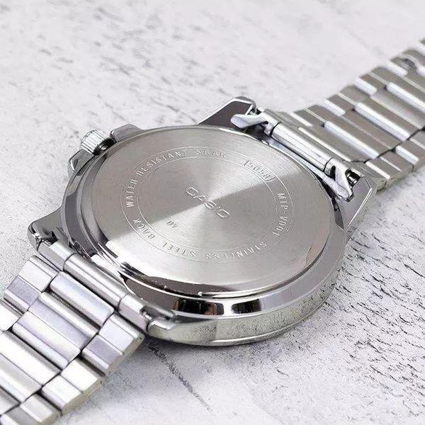 Мужские часы CASIO MTP-VD01D-2B серебристые массивные с арабскими цифрами wr 50 m 104180291 фото